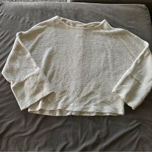 H&M Off-White Textured Sweater Buttons on Back Wide Arm Small Coastal Grandma